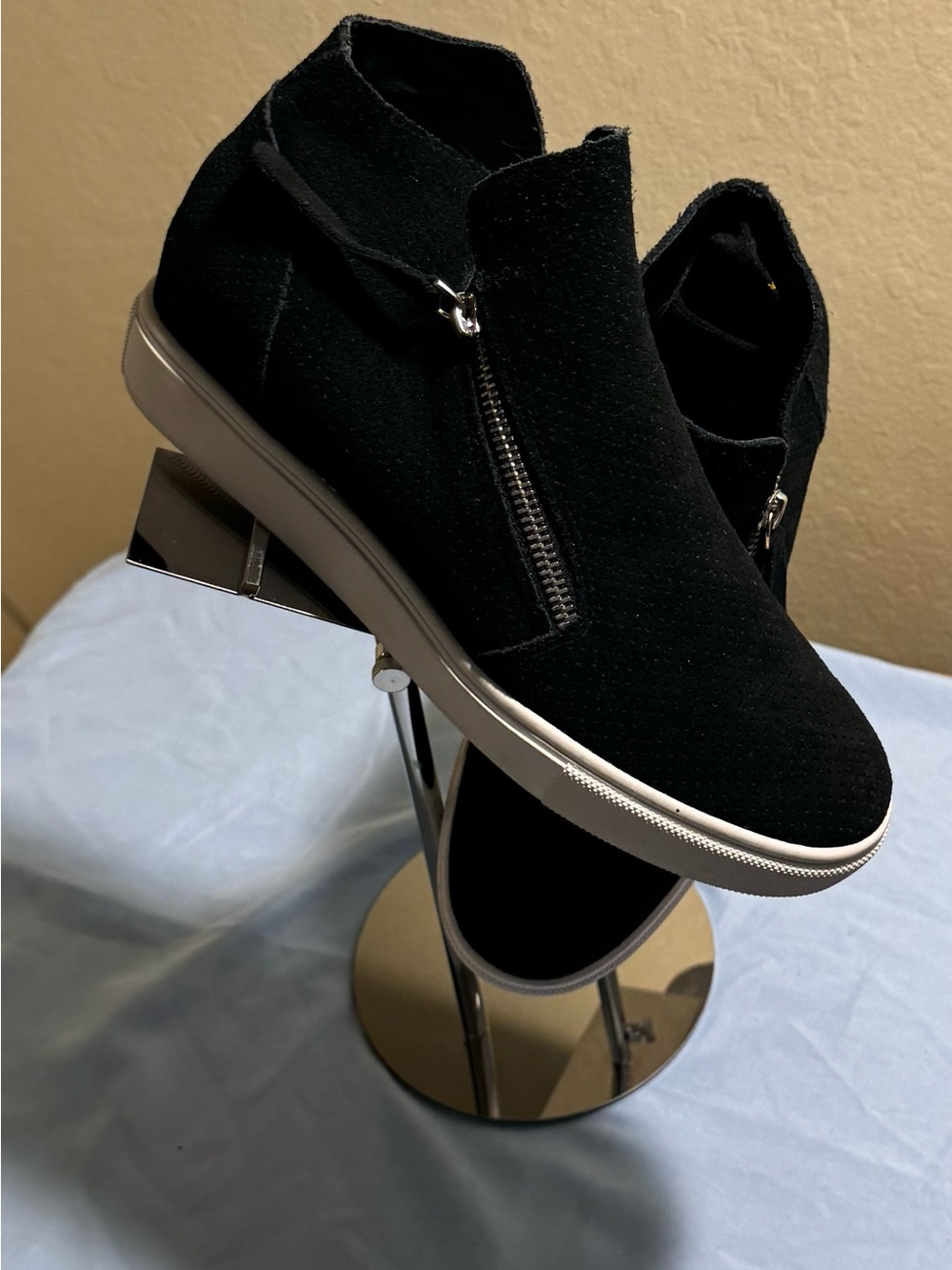 Steve Madden Black Suede Zip-Accent Slip-On Ankle Sneakers